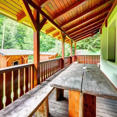 Pod Mravenecnikem Lodge